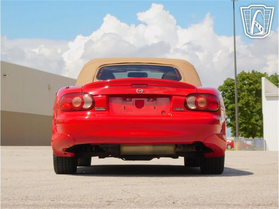 2002 Mazda NB MX-5 Miata - Image 20 of 31