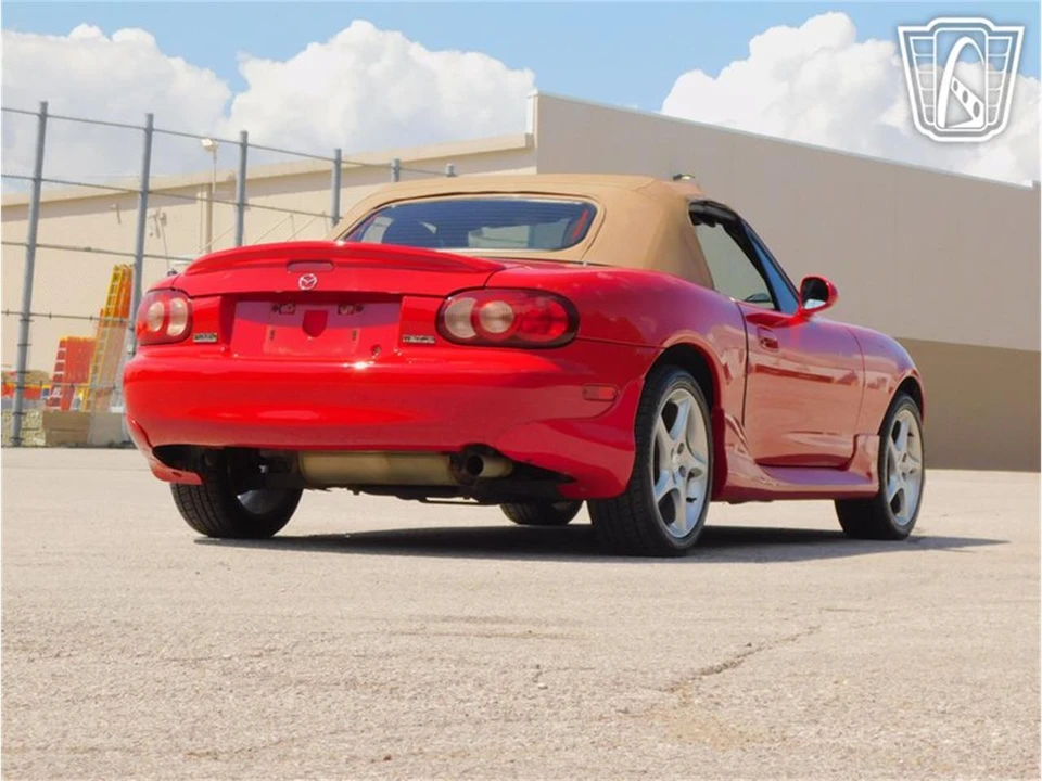 2002 Mazda NB MX-5 Miata - Image 25 of 31