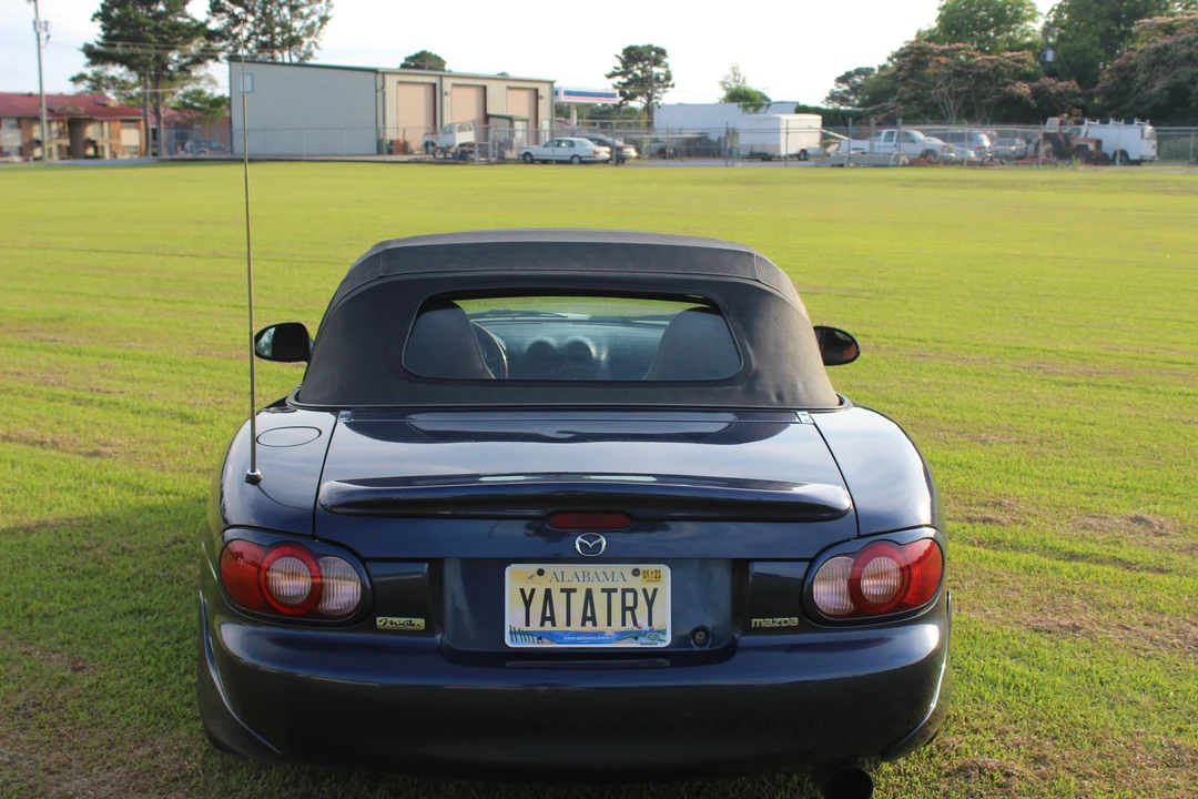 2002 Mazda NB MX-5 Miata - Image 12 of 31