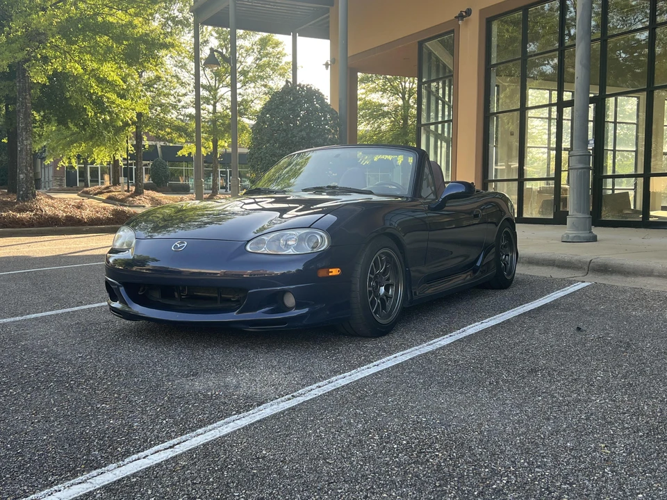 2002 Mazda NB MX-5 Miata - Image 9 of 31