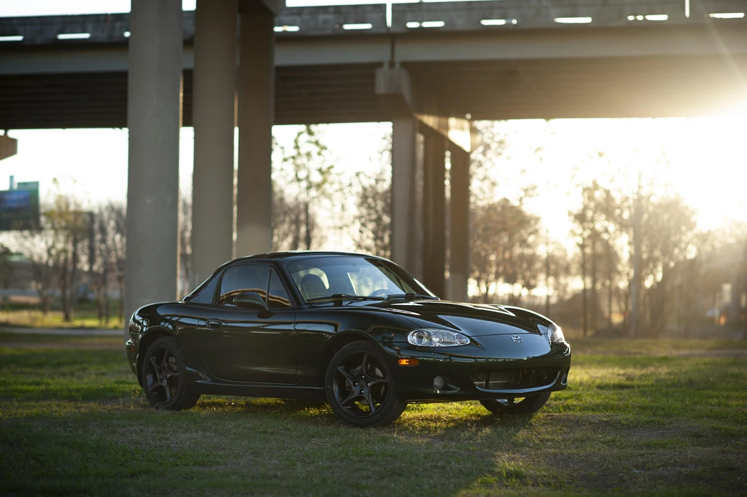 2002 Mazda NB MX-5 Miata - Image 7 of 31