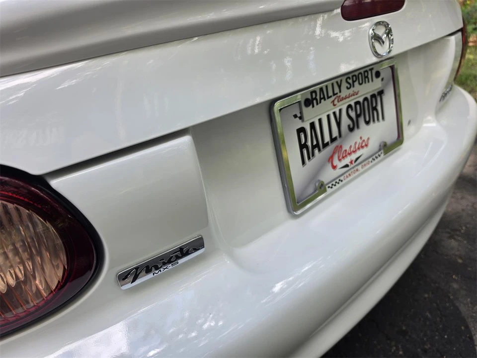 2002 Mazda NB MX-5 Miata - Image 10 of 31