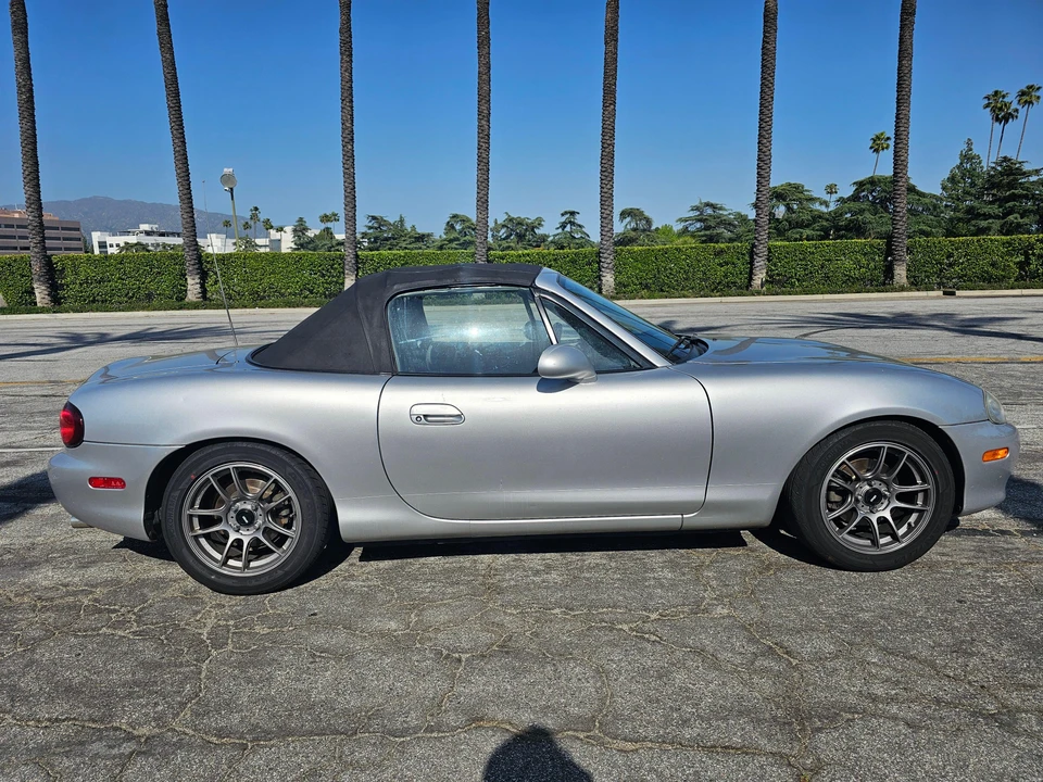 2002 Mazda NB MX-5 Miata - Image 20 of 24