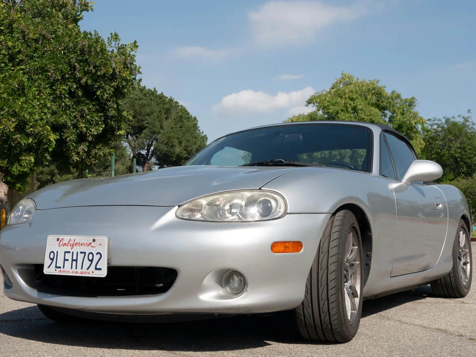 2002 Mazda NB MX-5 Miata - Image 6 of 24