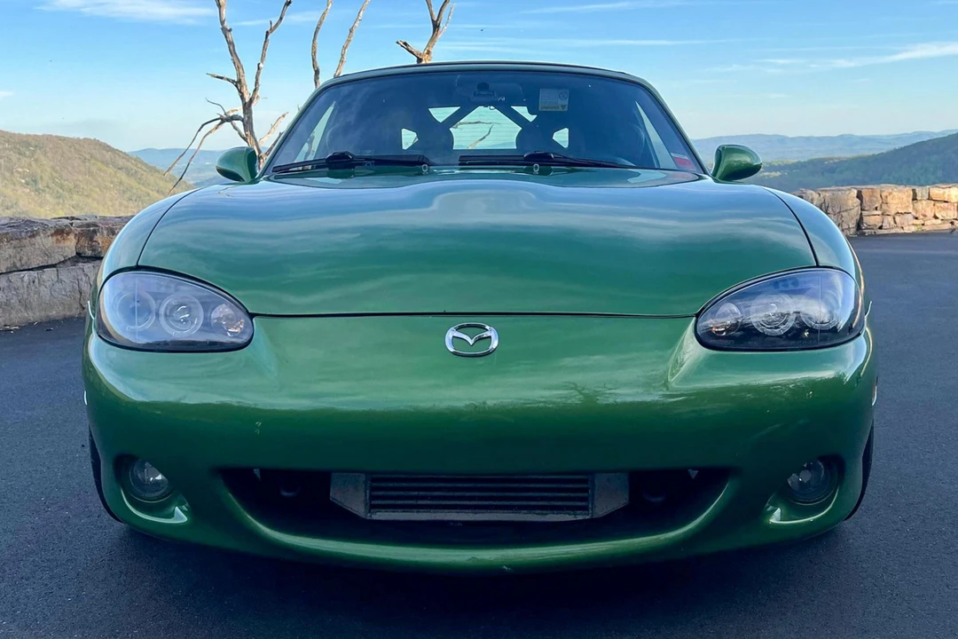 2002 Mazda NB MX-5 Miata - Image 2 of 31