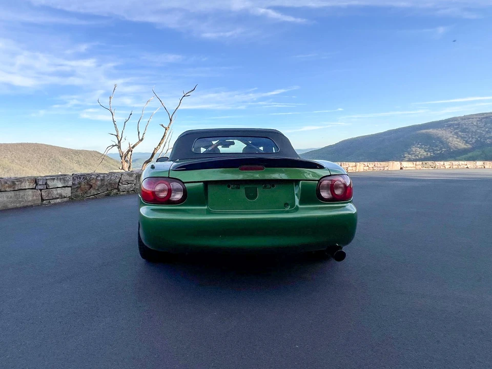 2002 Mazda NB MX-5 Miata - Image 19 of 31