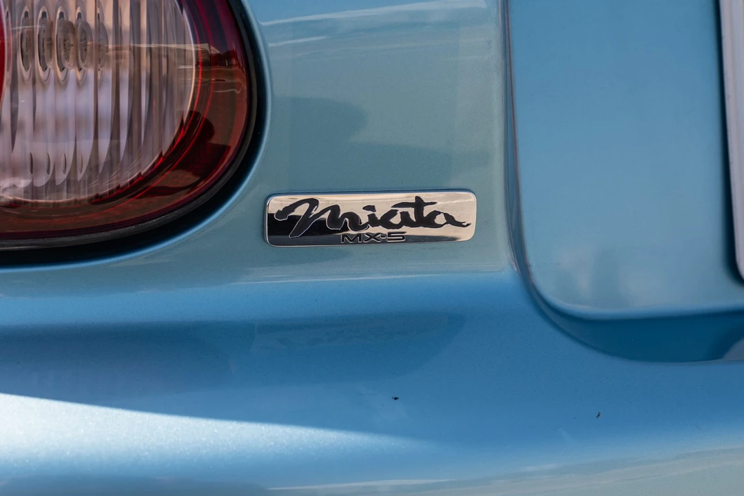 2002 Mazda NB MX-5 Miata - Image 25 of 31