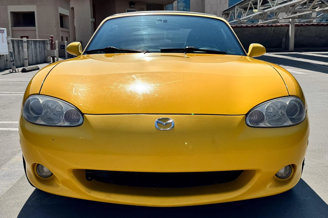 2002 Mazda NB MX-5 Miata - Image 2 of 31