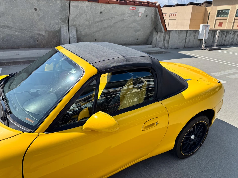2002 Mazda NB MX-5 Miata - Image 18 of 31