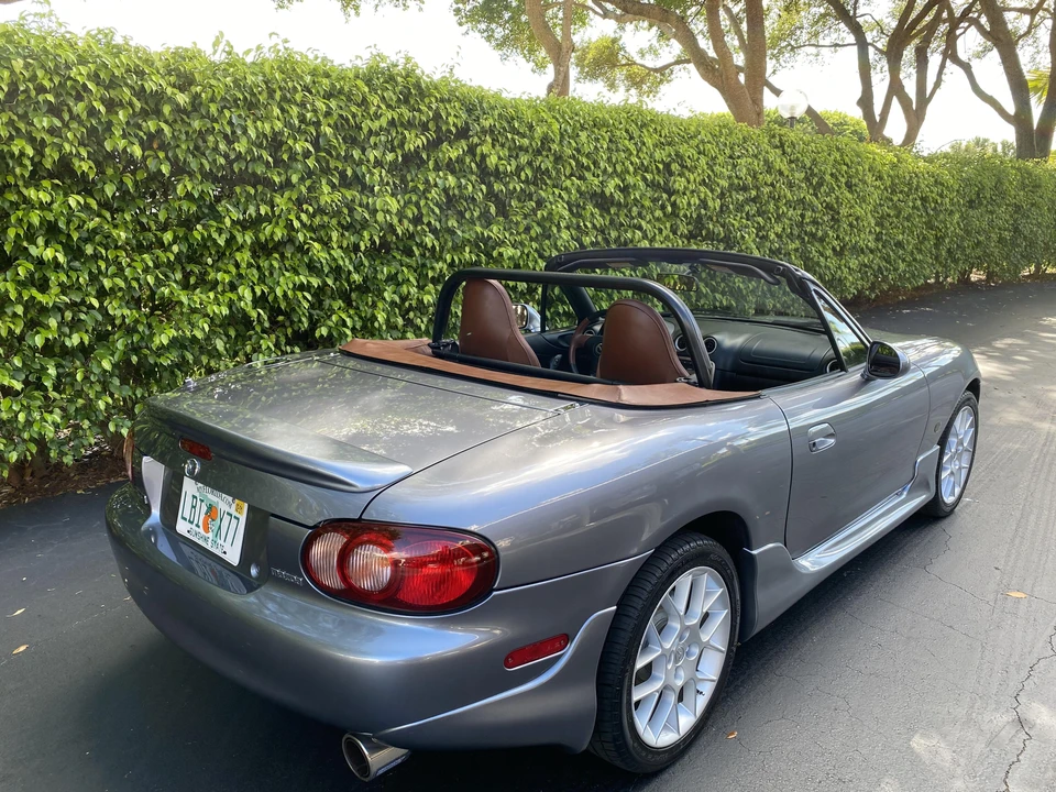2002 Mazda NB MX-5 Miata - Image 4 of 31