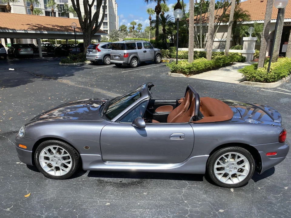 2002 Mazda NB MX-5 Miata - Image 14 of 31