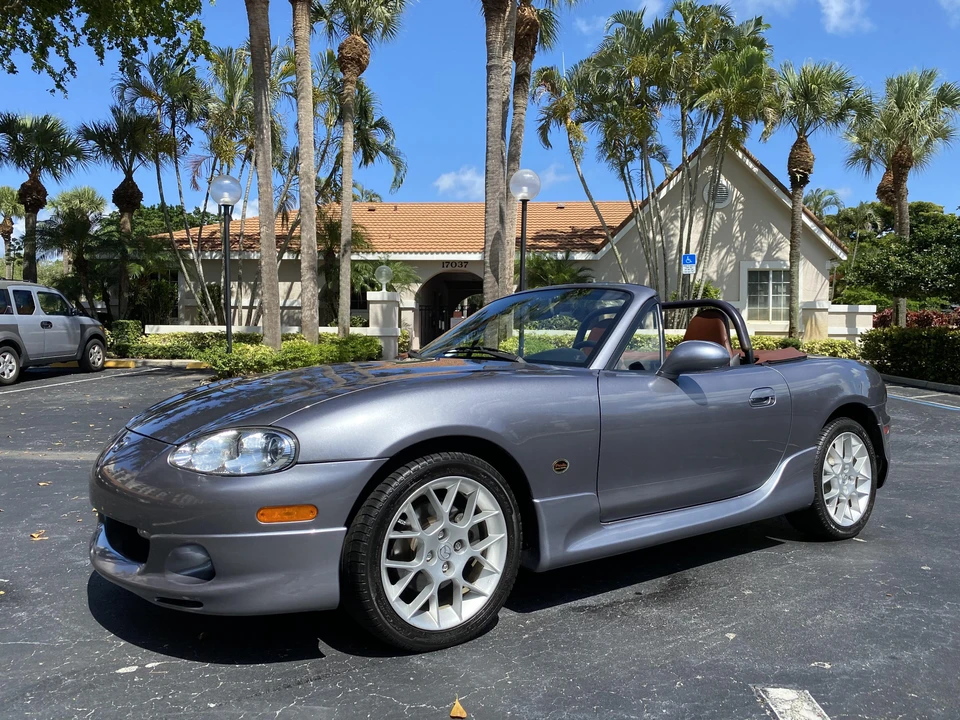 2002 Mazda NB MX-5 Miata - Image 2 of 31