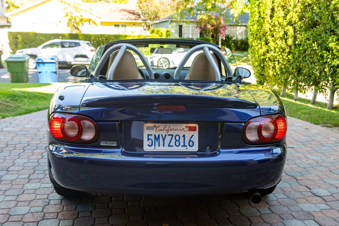 2002 Mazda NB MX-5 Miata - Image 6 of 31