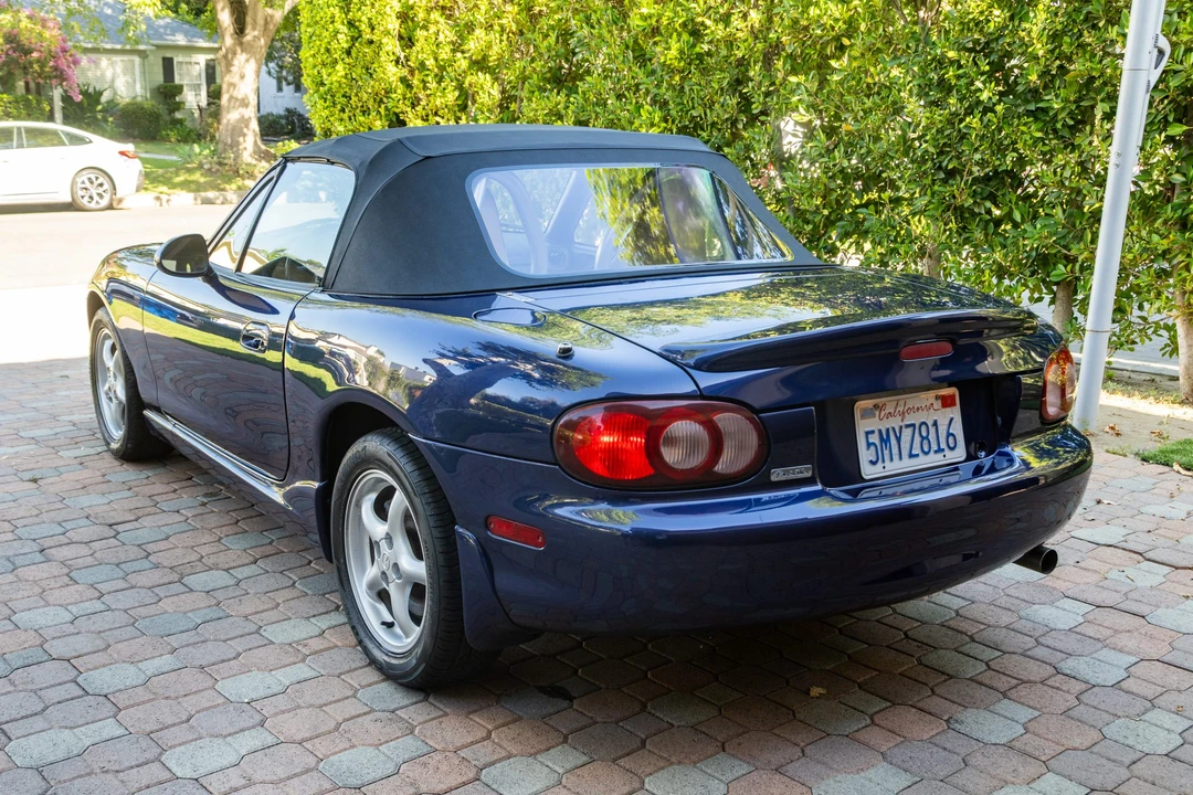 2002 Mazda NB MX-5 Miata - Image 15 of 31