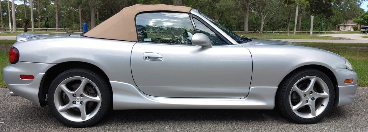 2002 Mazda NB MX-5 Miata - Image 10 of 31