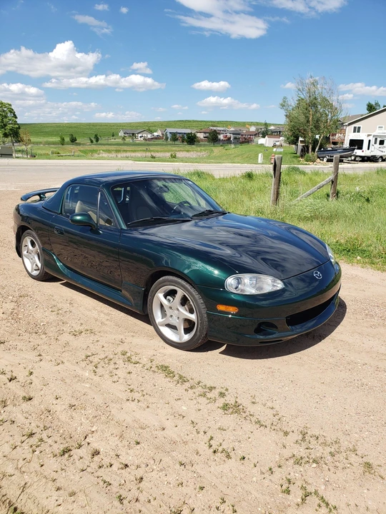 2002 Mazda NB MX-5 Miata - Image 3 of 31