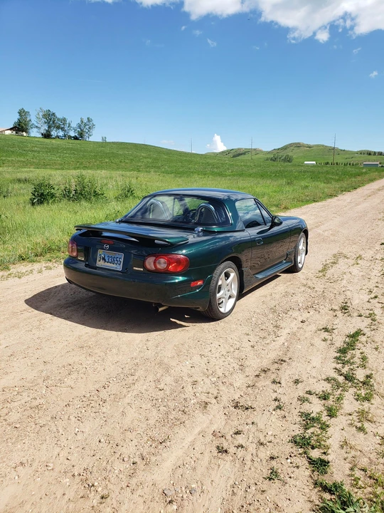 2002 Mazda NB MX-5 Miata - Image 8 of 31