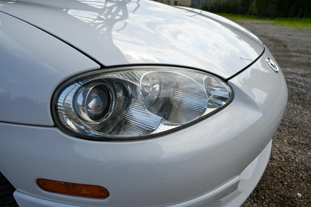 2002 Mazda NB MX-5 Miata - Image 13 of 31
