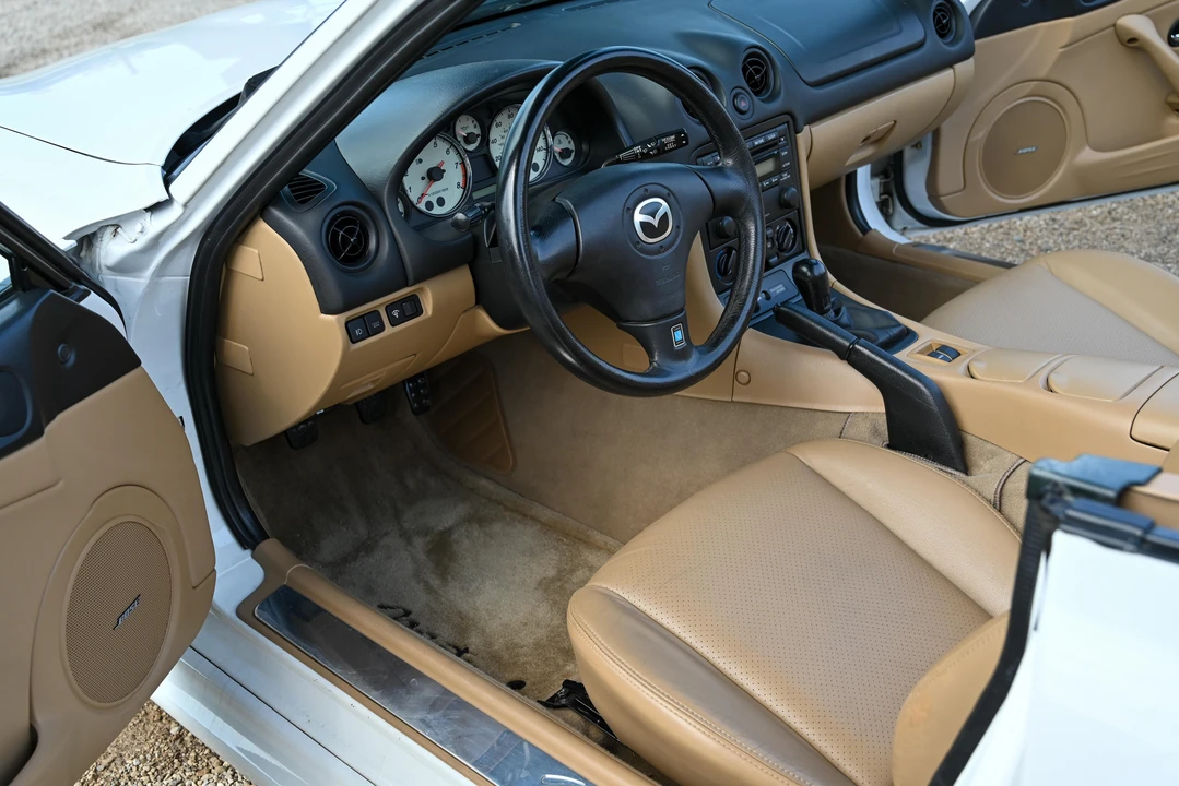2002 Mazda NB MX-5 Miata - Image 28 of 31