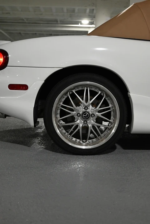 2002 Mazda NB MX-5 Miata - Image 16 of 31