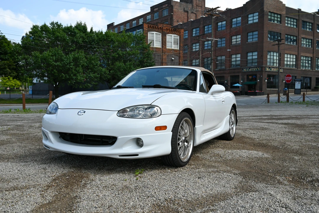 2002 Mazda NB MX-5 Miata - Image 7 of 31