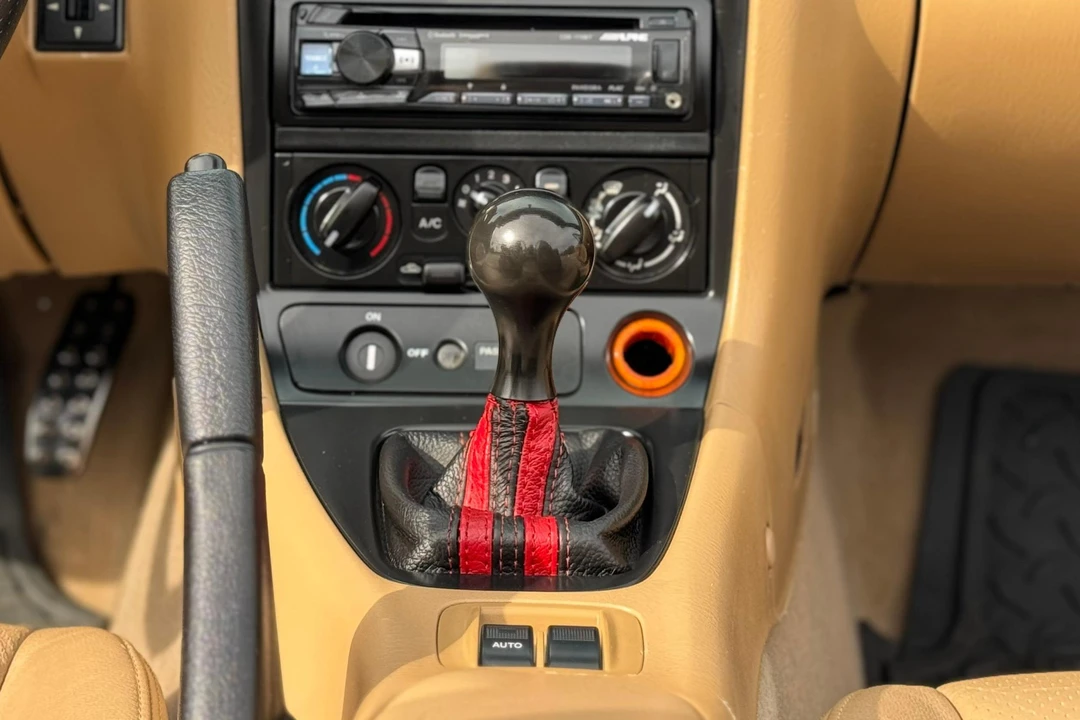 2002 Mazda NB MX-5 Miata - Image 26 of 31