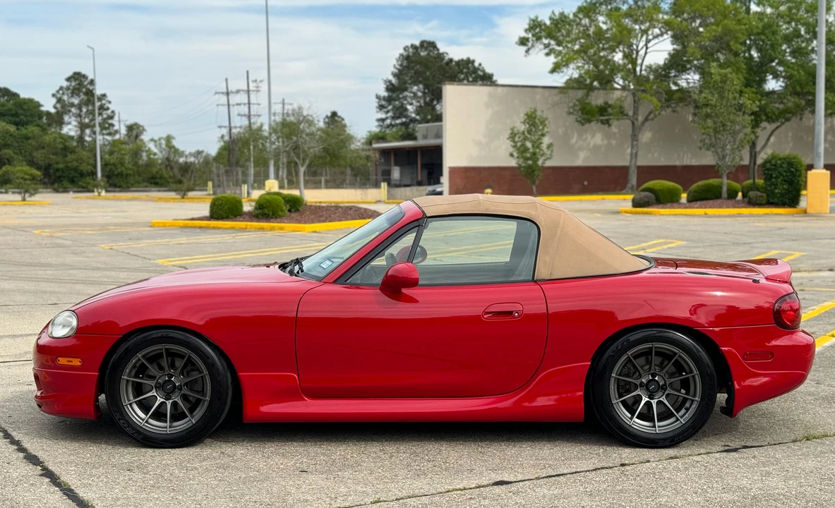 2002 Mazda NB MX-5 Miata - Image 7 of 31