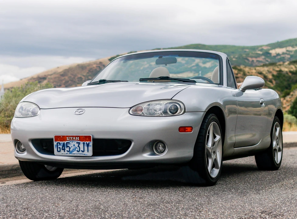 2002 Mazda NB MX-5 Miata - Image 6 of 31