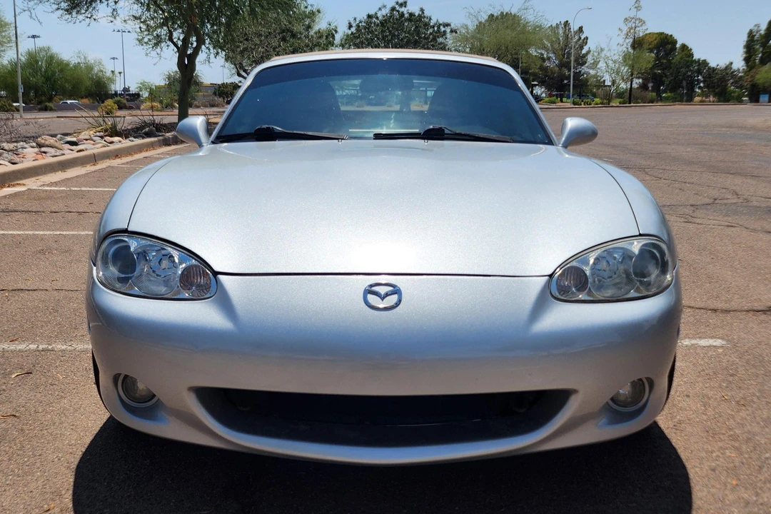 2002 Mazda NB MX-5 Miata - Image 2 of 31