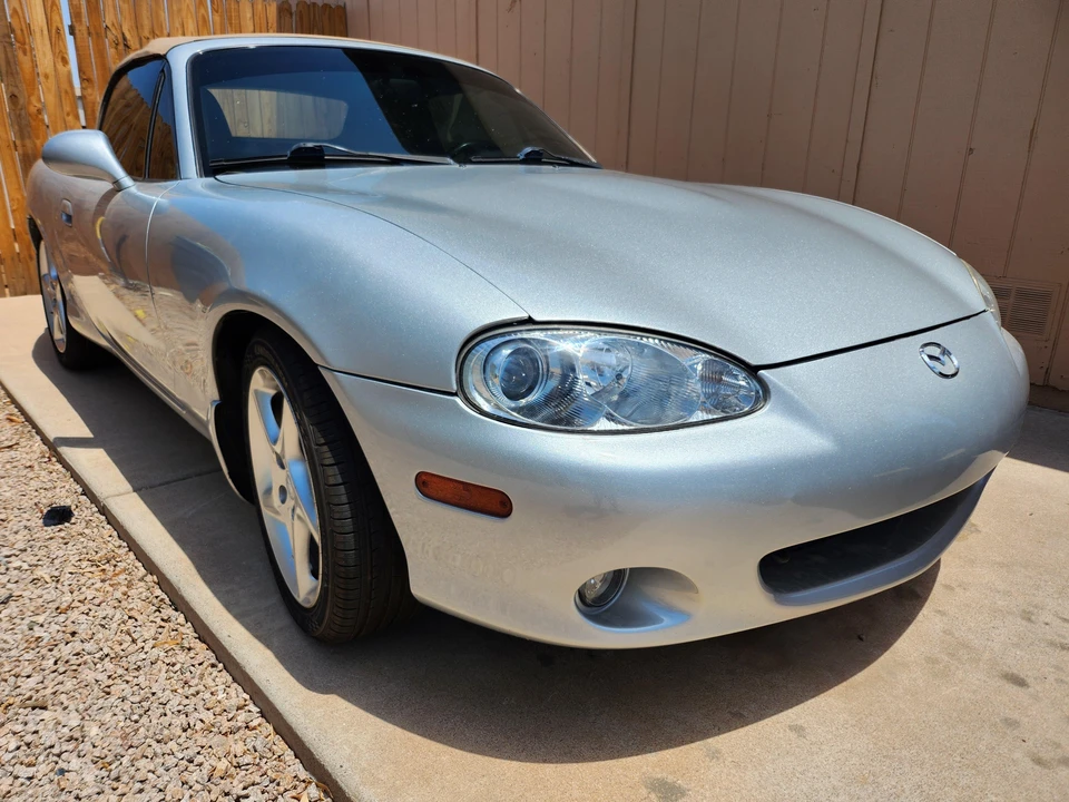2002 Mazda NB MX-5 Miata - Image 17 of 31