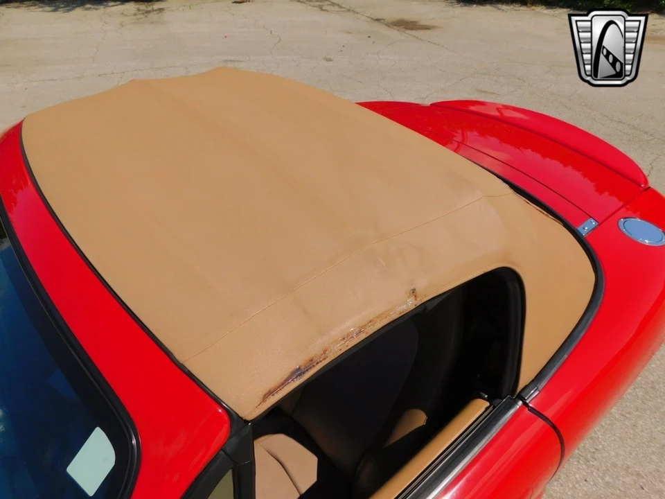 2002 Mazda NB MX-5 Miata - Image 14 of 21