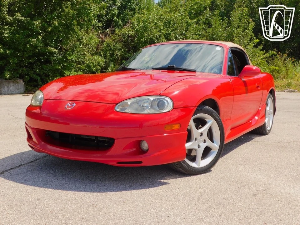 2002 Mazda NB MX-5 Miata - Image 8 of 12