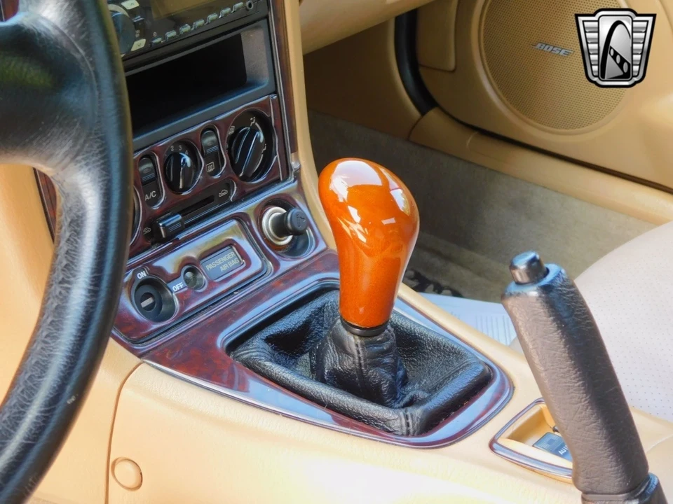 2002 Mazda NB MX-5 Miata - Image 19 of 21