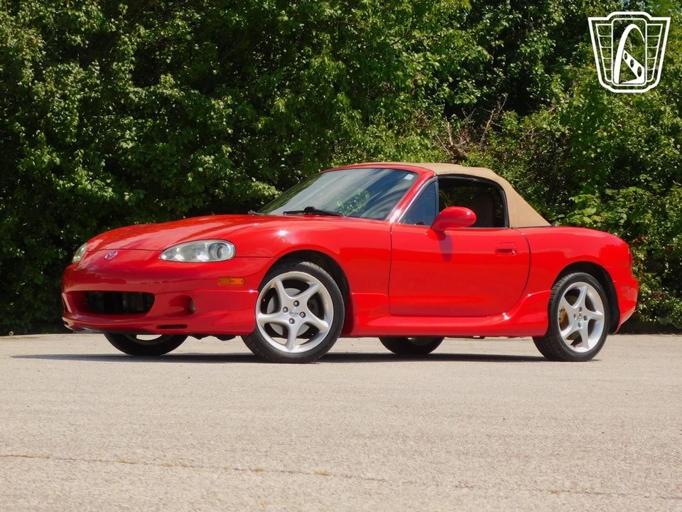 2002 Mazda NB MX-5 Miata - Image 5 of 12