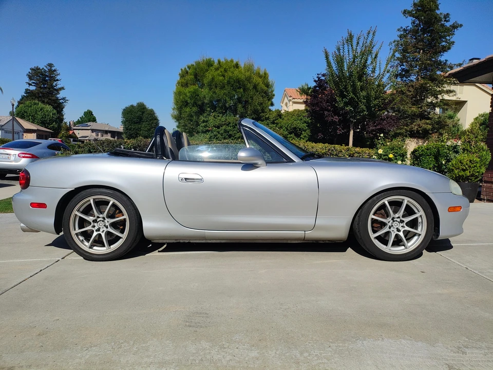 2002 Mazda NB MX-5 Miata - Image 11 of 31