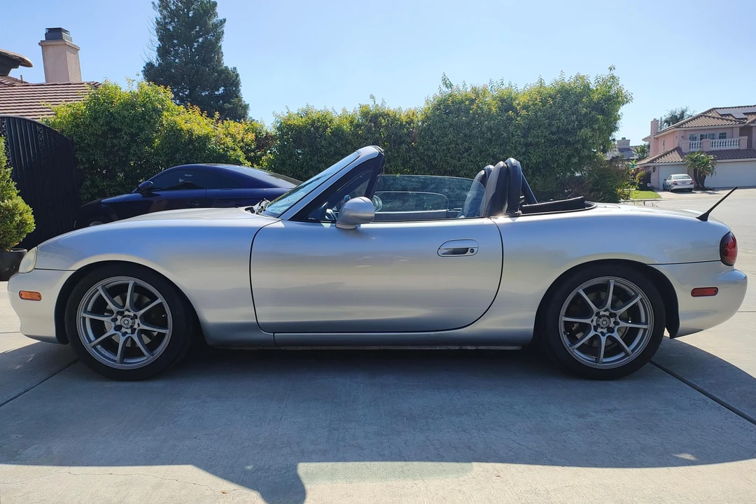 2002 Mazda NB MX-5 Miata - Image 7 of 31