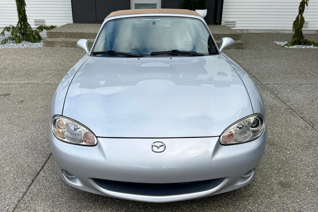 2002 Mazda NB MX-5 Miata - Image 2 of 31