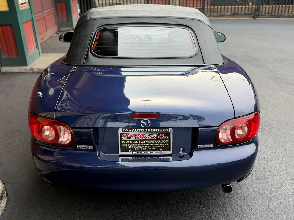 2002 Mazda NB MX-5 Miata - Image 7 of 31