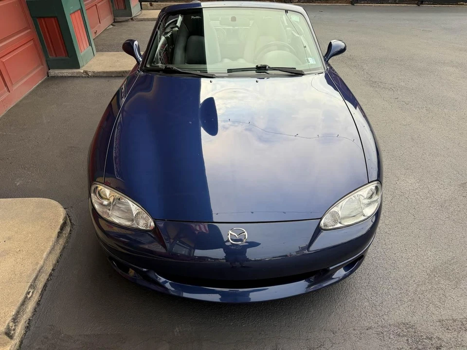 2002 Mazda NB MX-5 Miata - Image 17 of 31
