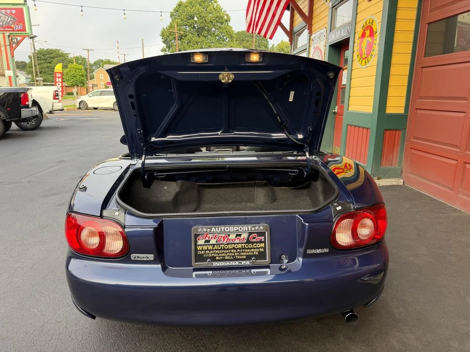 2002 Mazda NB MX-5 Miata - Image 27 of 31
