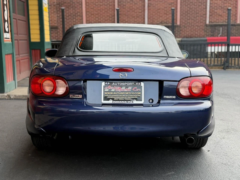 2002 Mazda NB MX-5 Miata - Image 6 of 31