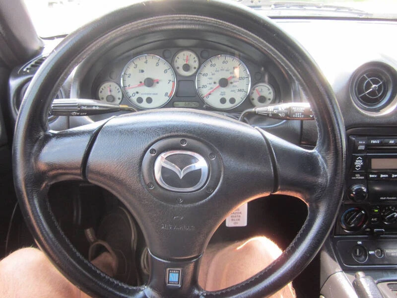 2002 Mazda NB MX-5 Miata - Image 10 of 21