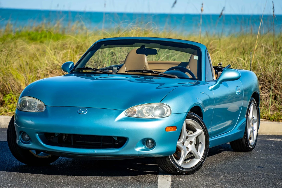 2002 Mazda NB MX-5 Miata - Image 4 of 31