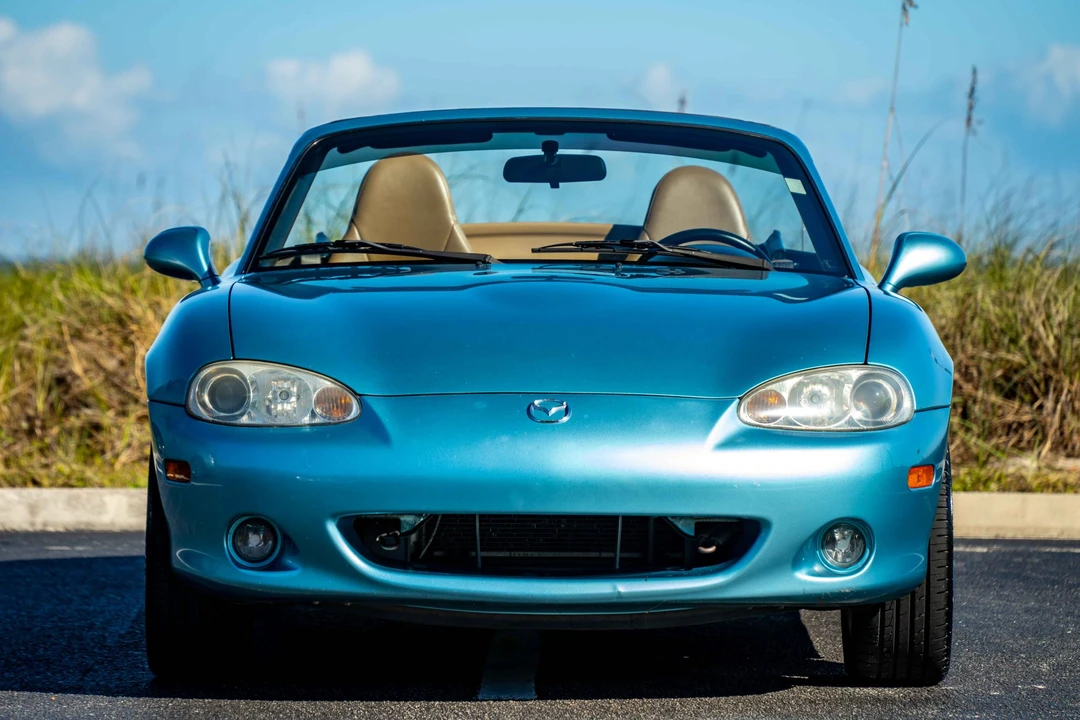 2002 Mazda NB MX-5 Miata - Image 9 of 31