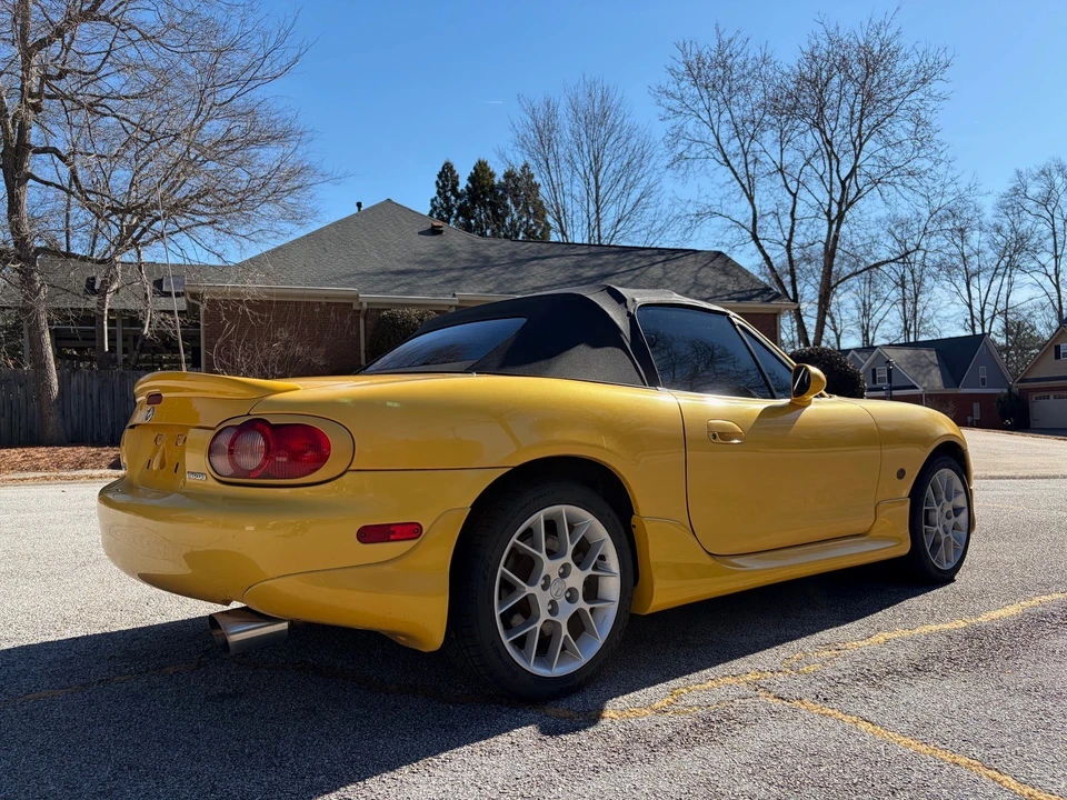 2002 Mazda NB MX-5 Miata - Image 5 of 16