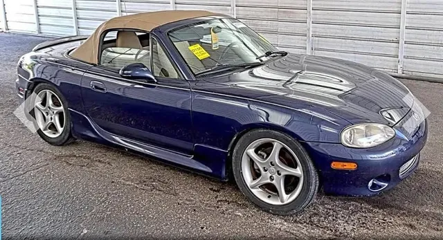 2002 Mazda MX-5 Miata