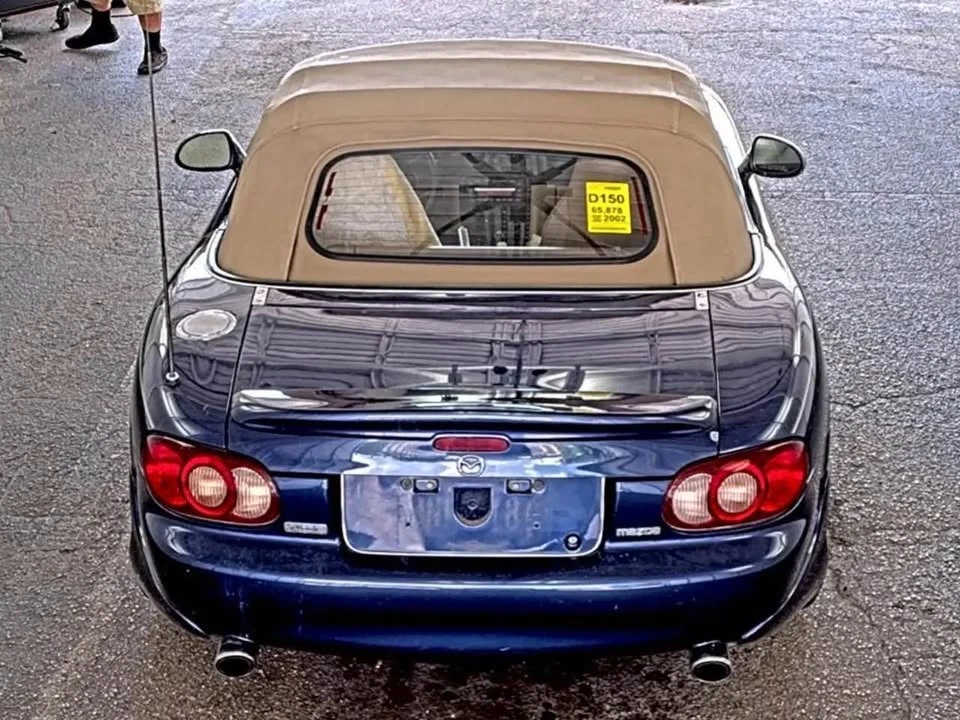 2002 Mazda NB MX-5 Miata - Image 4 of 9