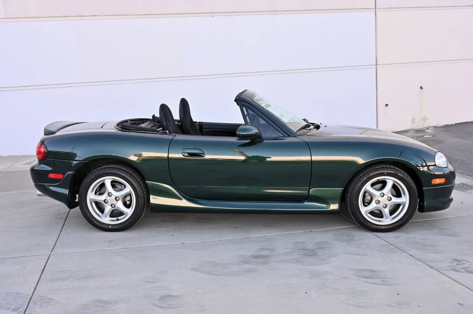 2002 Mazda NB MX-5 Miata - Image 12 of 20