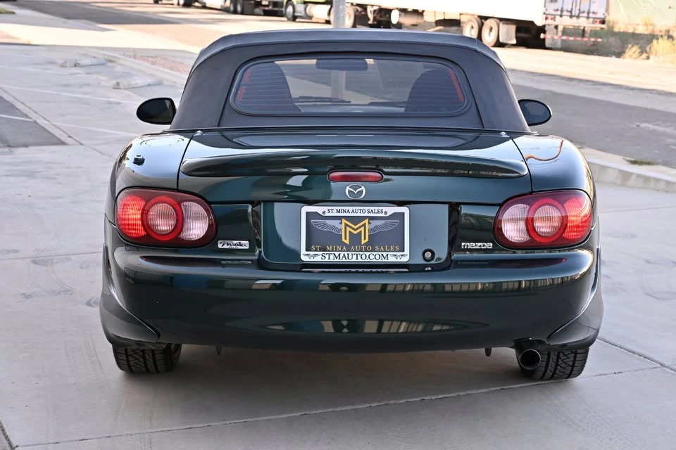 2002 Mazda NB MX-5 Miata - Image 9 of 20