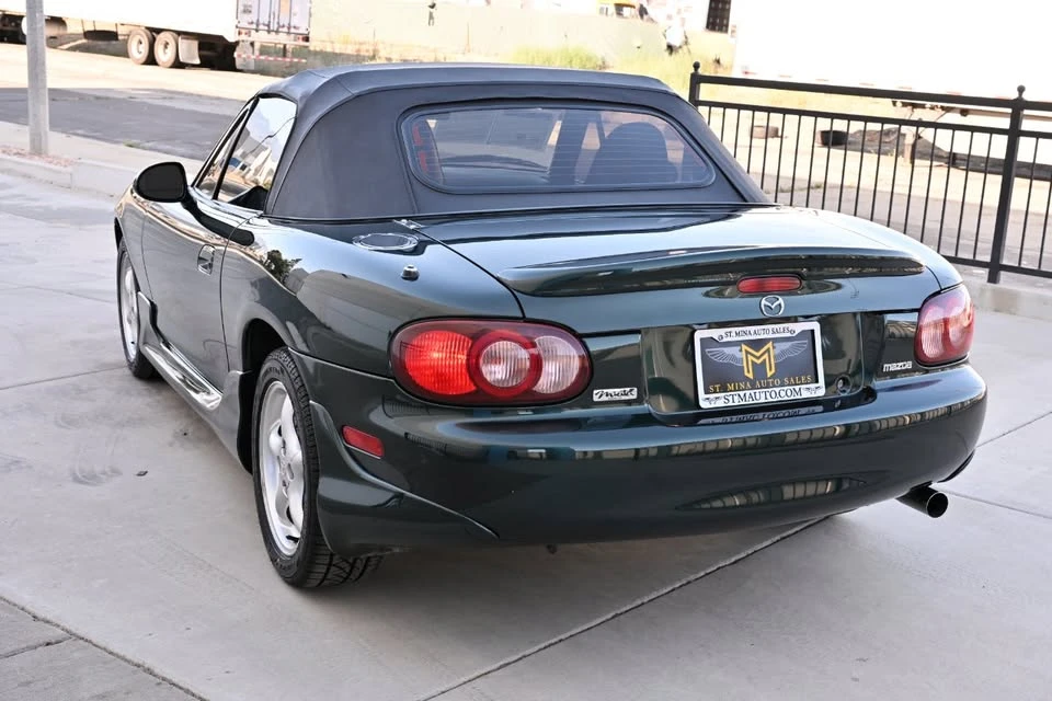 2002 Mazda NB MX-5 Miata - Image 6 of 20